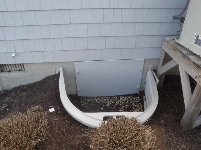 The Crawl Space Enrance