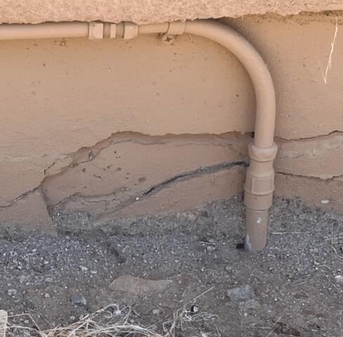 Stem Wall Failure Signs: Spalling Concrete