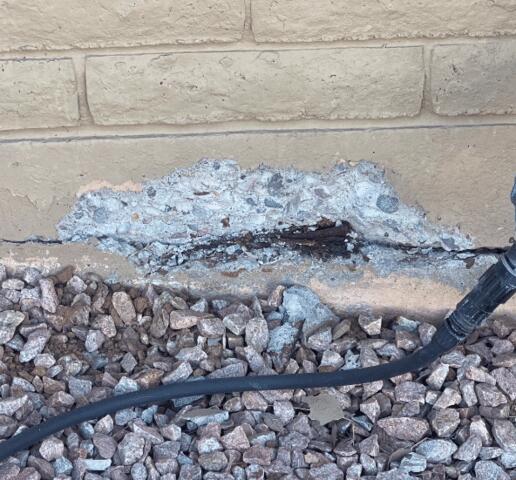 Signs of Stem Wall Failure: Spalling Concrete