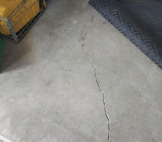 Signs of Foundation Problems: Floor Cracks