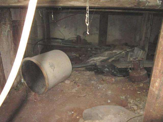Dirty Crawlspace