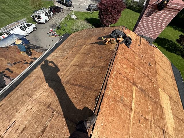 Old and warn down decking layer