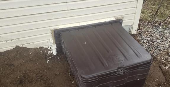 Turtl Crawl Space Door