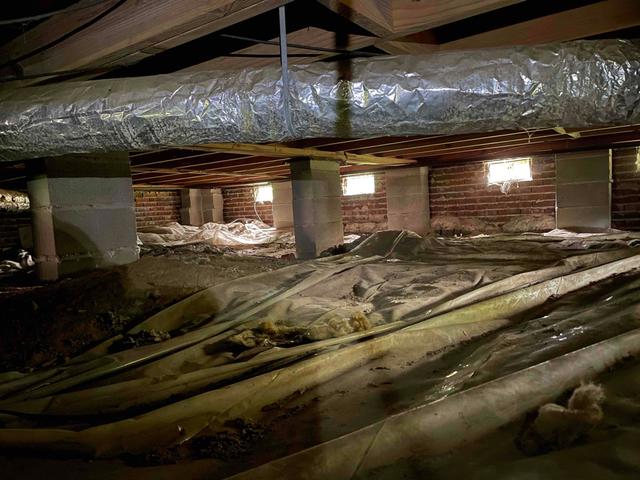 Pre-Encapsulation: Crawl Space Condition