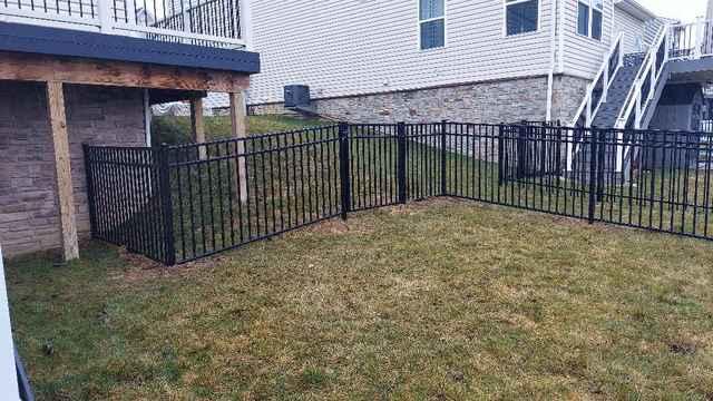 4' Classic, Commercial Grade, 3 Rail, Flush Bottom Black Aluminum Fence