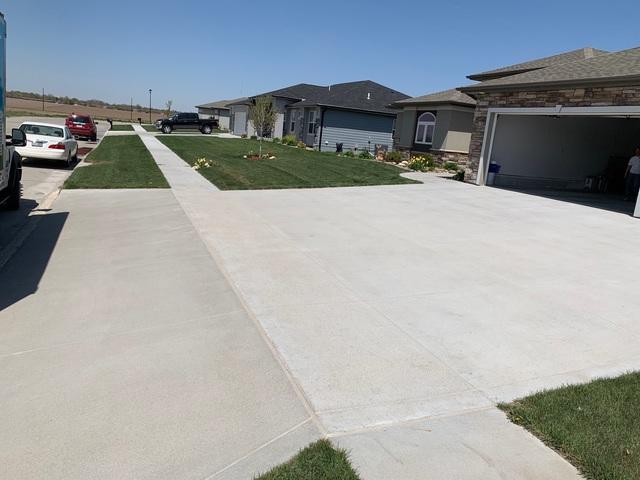 Spotless Driveway