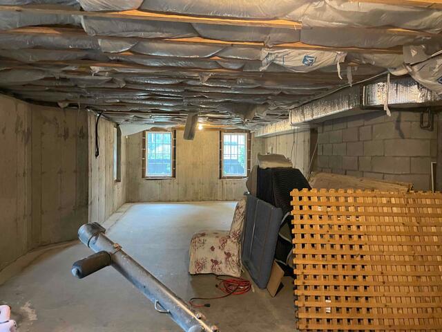 Basement Before Makeover