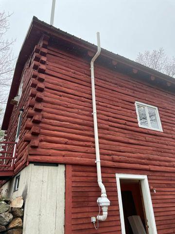 Maine Radon & Environmental was contacted by the homeowners of a residence in Shapleigh, Maine, who had decided to test their indoor air for radon. After discovering elevated levels, they reached out to us for assistance. Our team installed a radon mitigation system, which successfully returned their radon levels to a safe range. We're thrilled to have another satisfied customer.