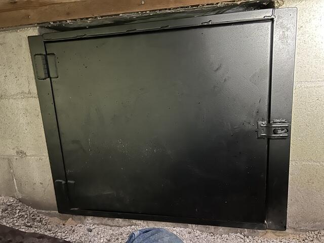 Metal Hinged and Lockable Door