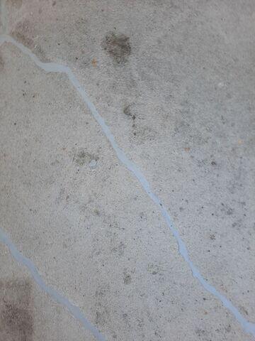 Cracked concrete after repair