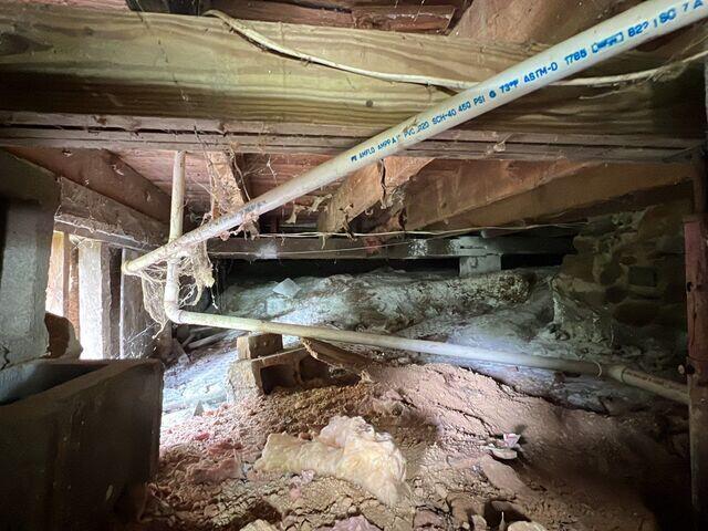 Crawl Space Repair Needed