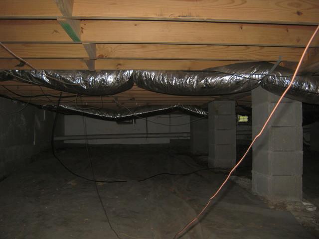 Crawlspace Before Encapsulation