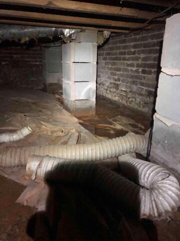 Crawl Space Perimeter Water Seepage