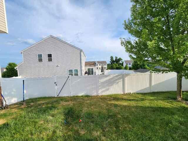 6' Privacy Lowes White Vinyl Fence