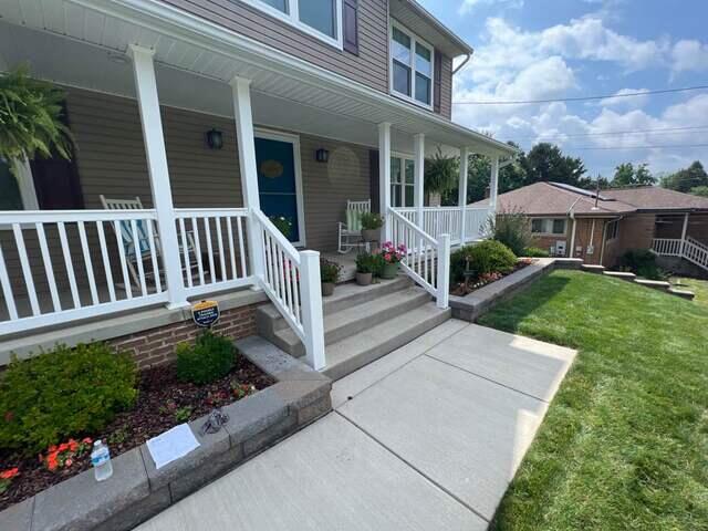 White 36" Superior T Vinyl Railing