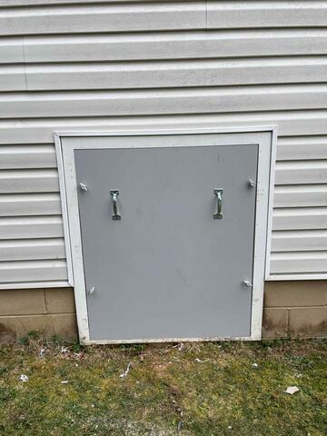 EverLast Crawl Space Door