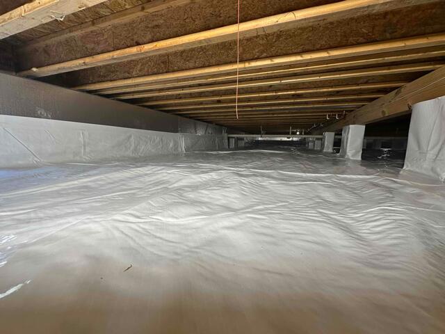 Crawl Space Vapor Barrier and Insulation