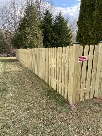 Wood Picket Fence install in Fairfax, VA