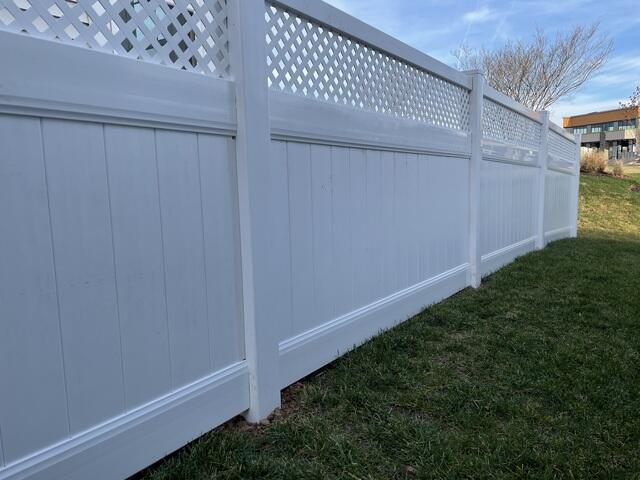 Vinyl Privacy Fence install in Manassas, VA