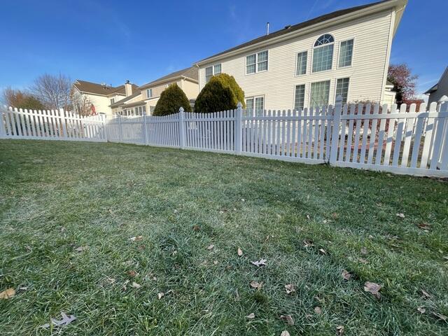 Vinyl Picket Fence installed in Stephens City, VA