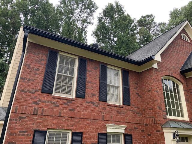 New Seamless Gutters looking good!