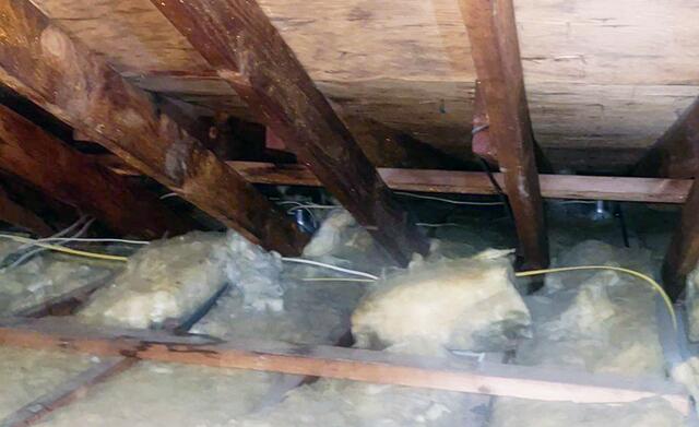 Poorly Ventilated Attic