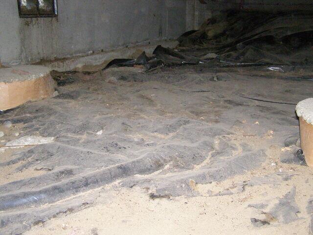 Dirty crawlspace