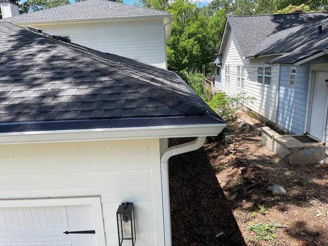 Corner of the home gutter system