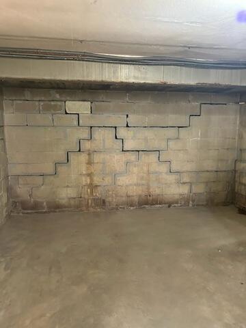 Garage Wall Cracks