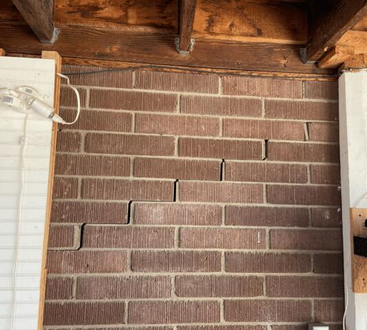 Signs of Foundation Problems: Exterior Wall Cracks in Saint Johns, AZ