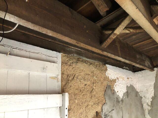 Exposed Framing Below Floors