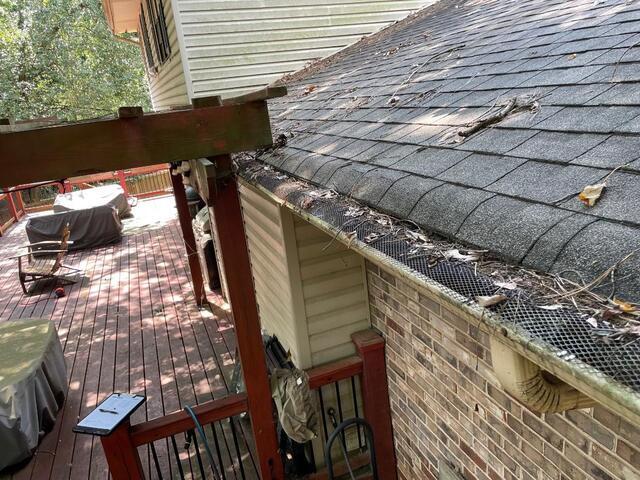 Old, gutter screens