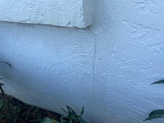 Exterior wall cracking