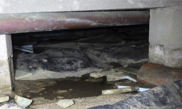 Crawl Space Water Seepage