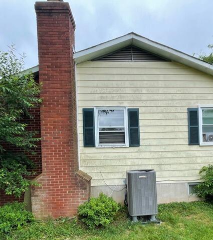 Leaning Chimney