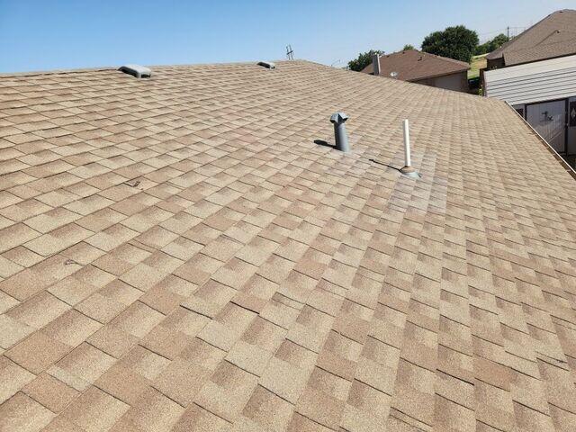 Visible Hail Strikes to Roof