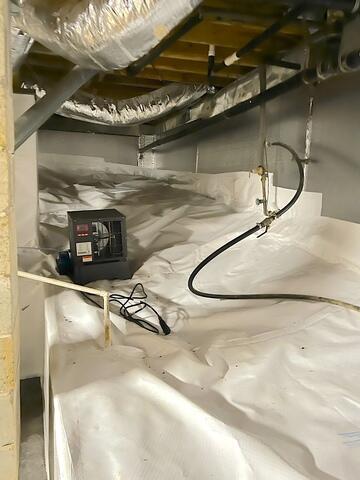 CleanSpace Vapor Barrier & SaniDry Sedona Dehumidifer