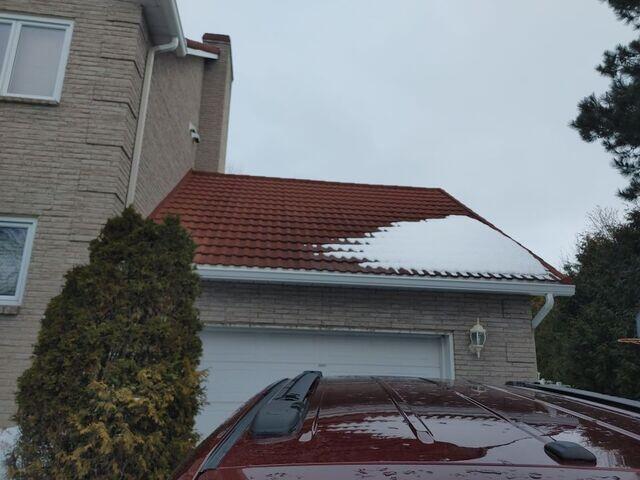 Ice accumulating on the roof