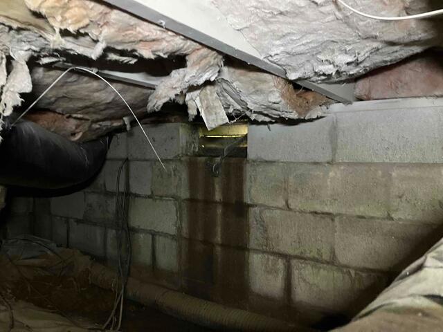 Crawl Space Water Intrusion