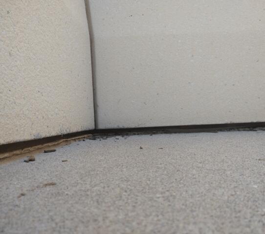 Signs of Settlement Issues: Space Gaps in Carefree, AZ