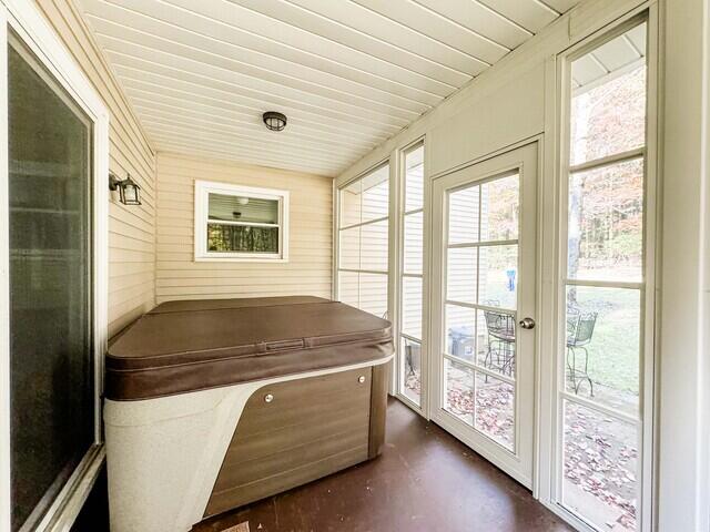 Sunroom Spa