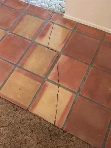 Sings of Concrete Problems: Floor Cracks in Waddell, AZ
