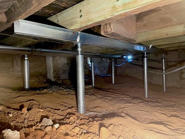 SmartJack Crawl Space Support System
