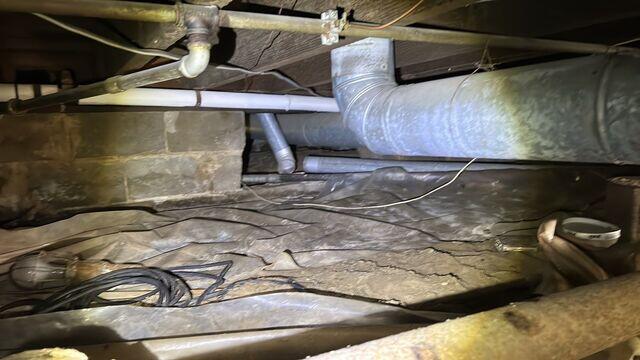 Dirt crawlspaces