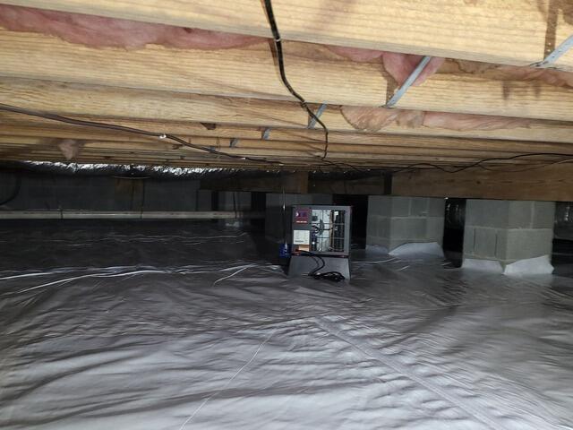The crawlspace is now fully encapsulated.