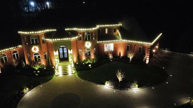 View of the Right Side