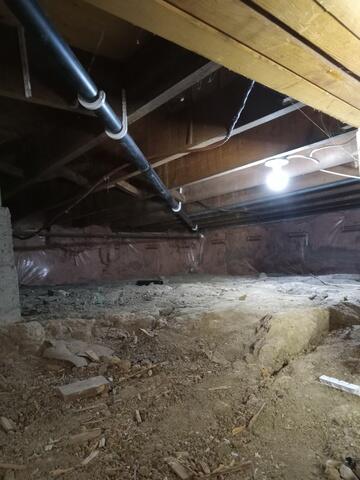 Dirt floor crawlspace