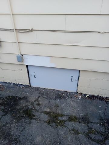 Insulated door