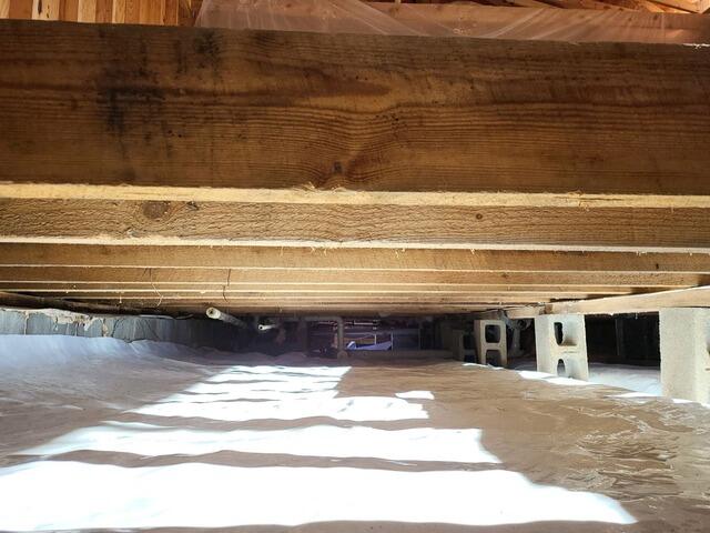 The crawlspace is now fully encapsulated.