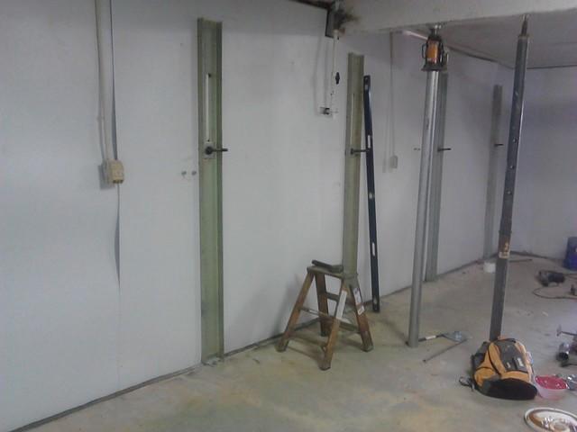 Channel Anchors in Roundhill, KY